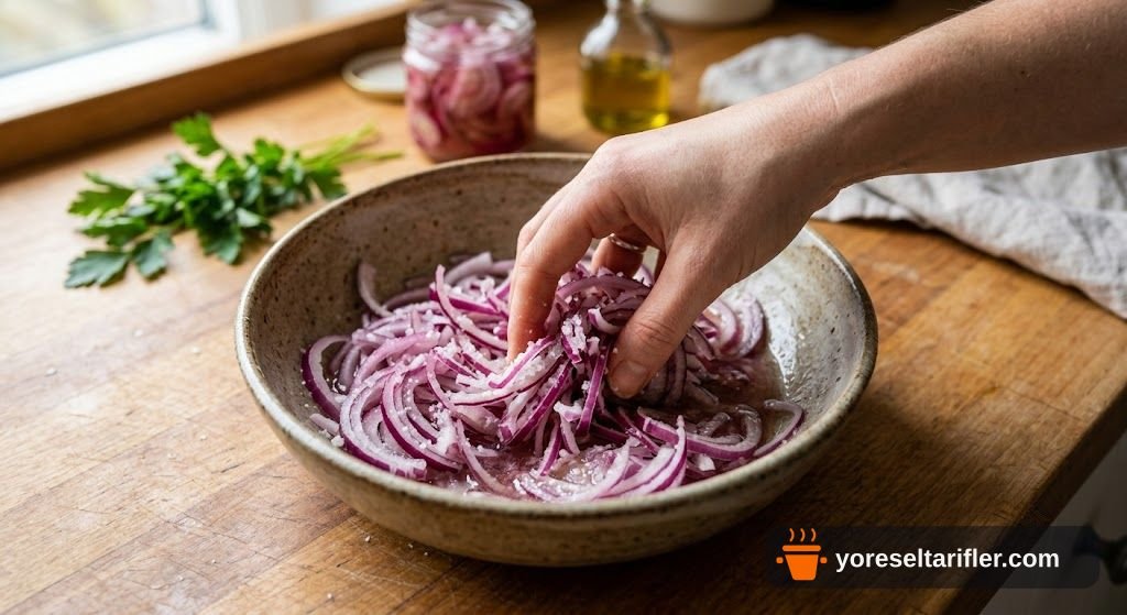 Kırmızı Soğanın Fermente Lezzetiyle Meze Tarifi — Adım 3