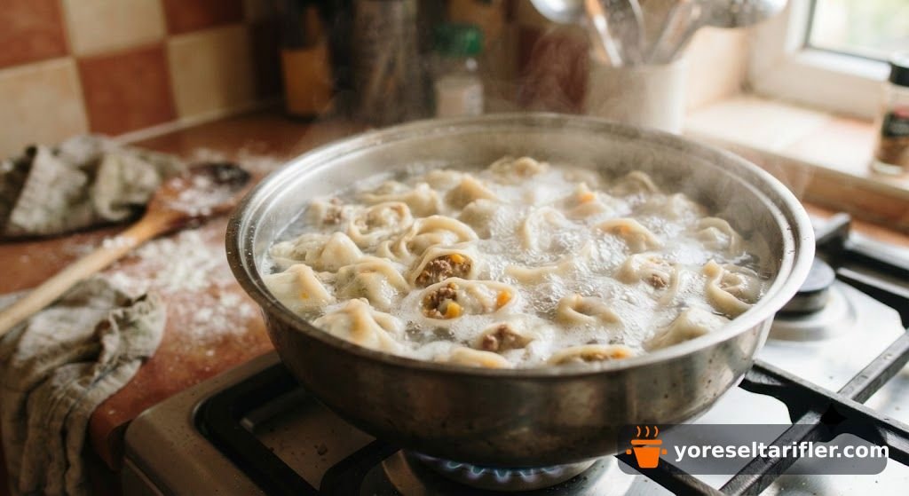 Kıyma ve Bal Kabaklı Özbek Mantısı Tarifi — Adım 9