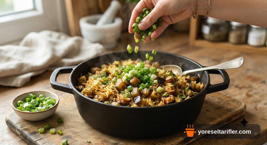 Tane Tane Patlıcanlı Şehriye Pilavı Tarifi — Adım 12